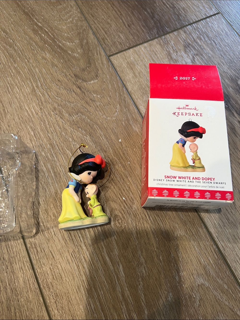 Hallmark Keepsake Snow White Ornament - Yellow, Blue, Red